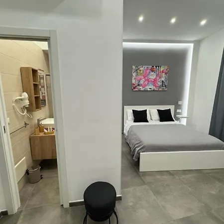 فندق مبيت وإفطار Napolitan Pop House