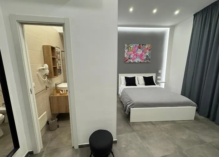 ベッド・アンド・ブレックファスト Napolitan Pop House